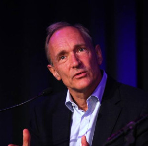 Sir Tim Berners-Lee at #WebWeWantFest por Southbank Centre con licencia CC by https://flic.kr/p/pr3PZw